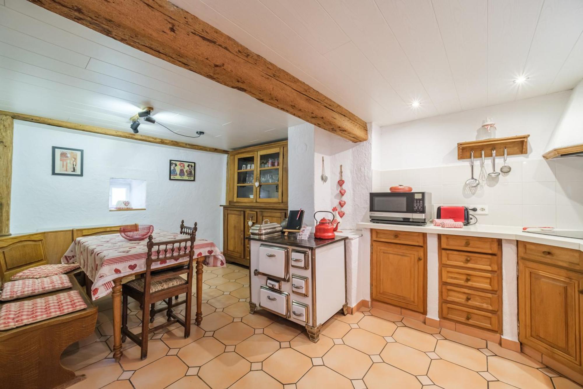 L Oriel Du Rempart Nord Villa Егишем Екстериор снимка