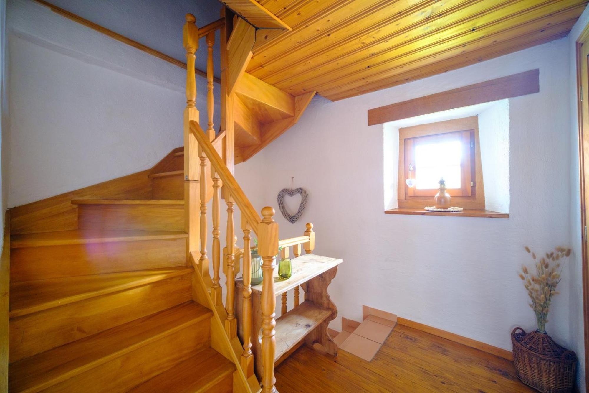 L Oriel Du Rempart Nord Villa Егишем Екстериор снимка